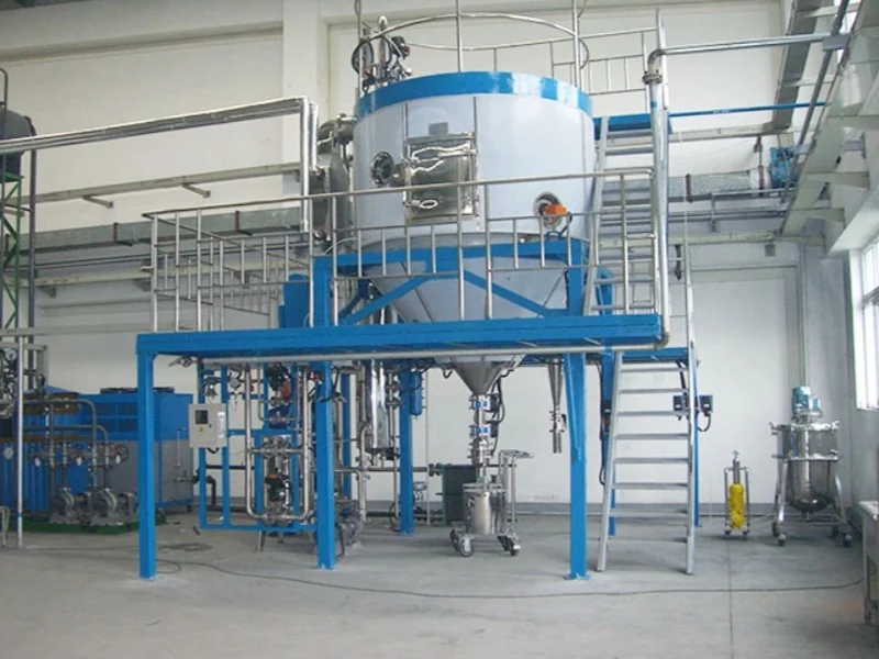 Closed-loop spray dryer for catalyst processing with an elevated stainless steel drying chamber