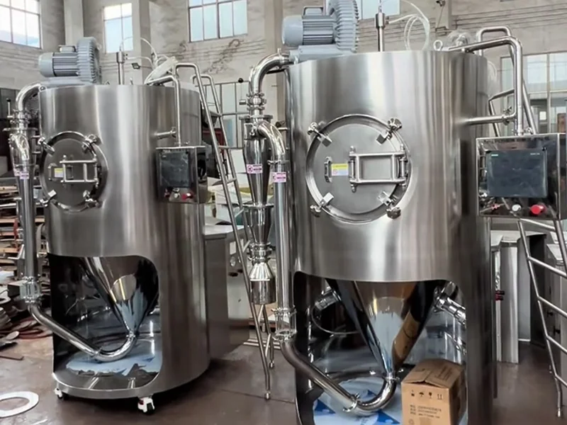 Integrated laboratory spray dryer units with circular access doors and touchscreen controls