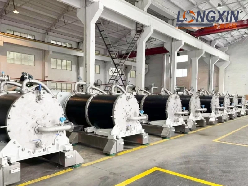 Longxin WSP-1000 pin-type bead mill with a permanent-magnet direct drive