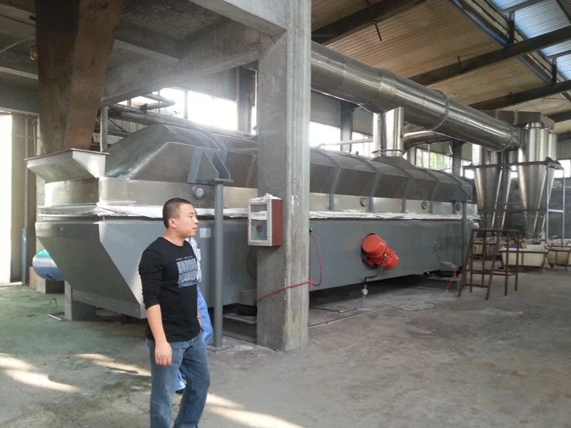 Large vibrating fluid bed dryer with a 10 m long bed in the workshop
