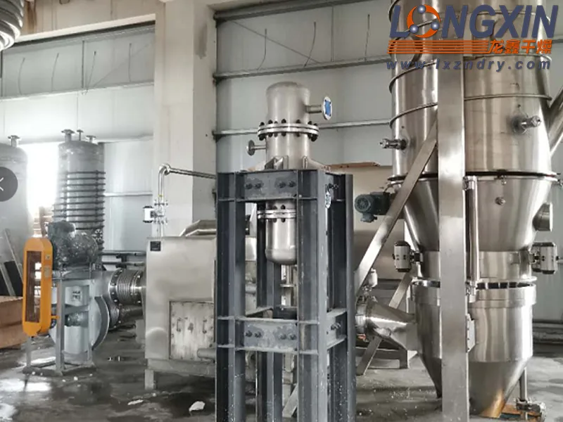 Photoinitiator dryer installation 03